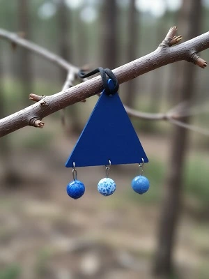 Кожаная подвеска